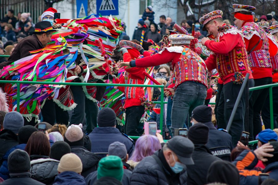 traditional Romanian musical instruments