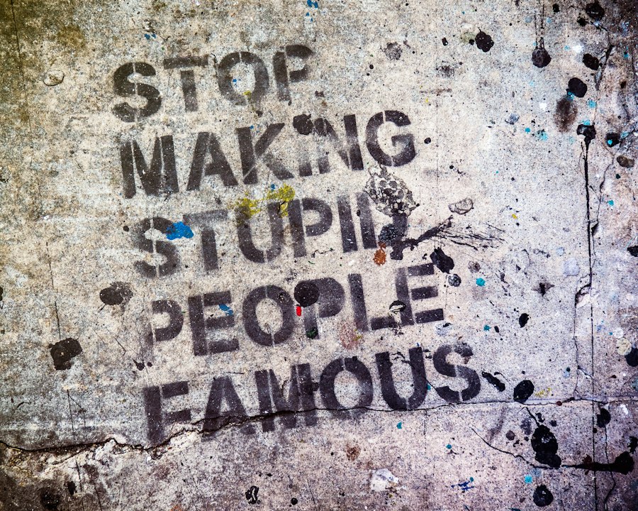 Photo common mistakes Romanian successful personalities